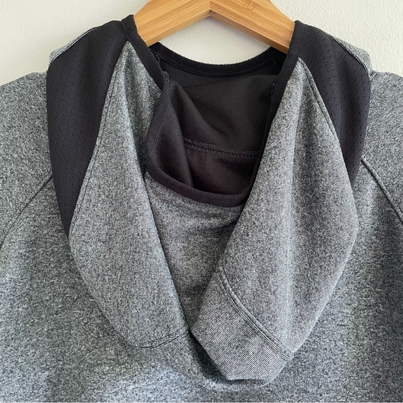 Nike Men's Dri-Fit Dark Gray Short Sleeve Hoodie Size Large - Picture 2 of 9